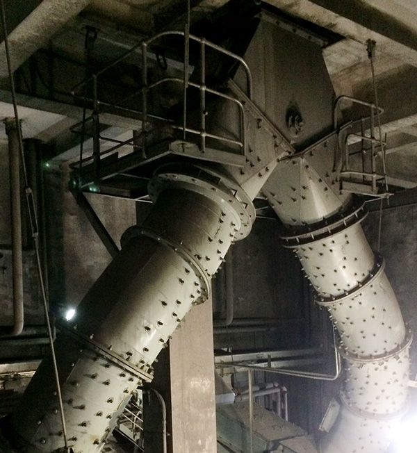 江河機械雙金屬耐磨鋼具有耐磨、耐腐蝕等