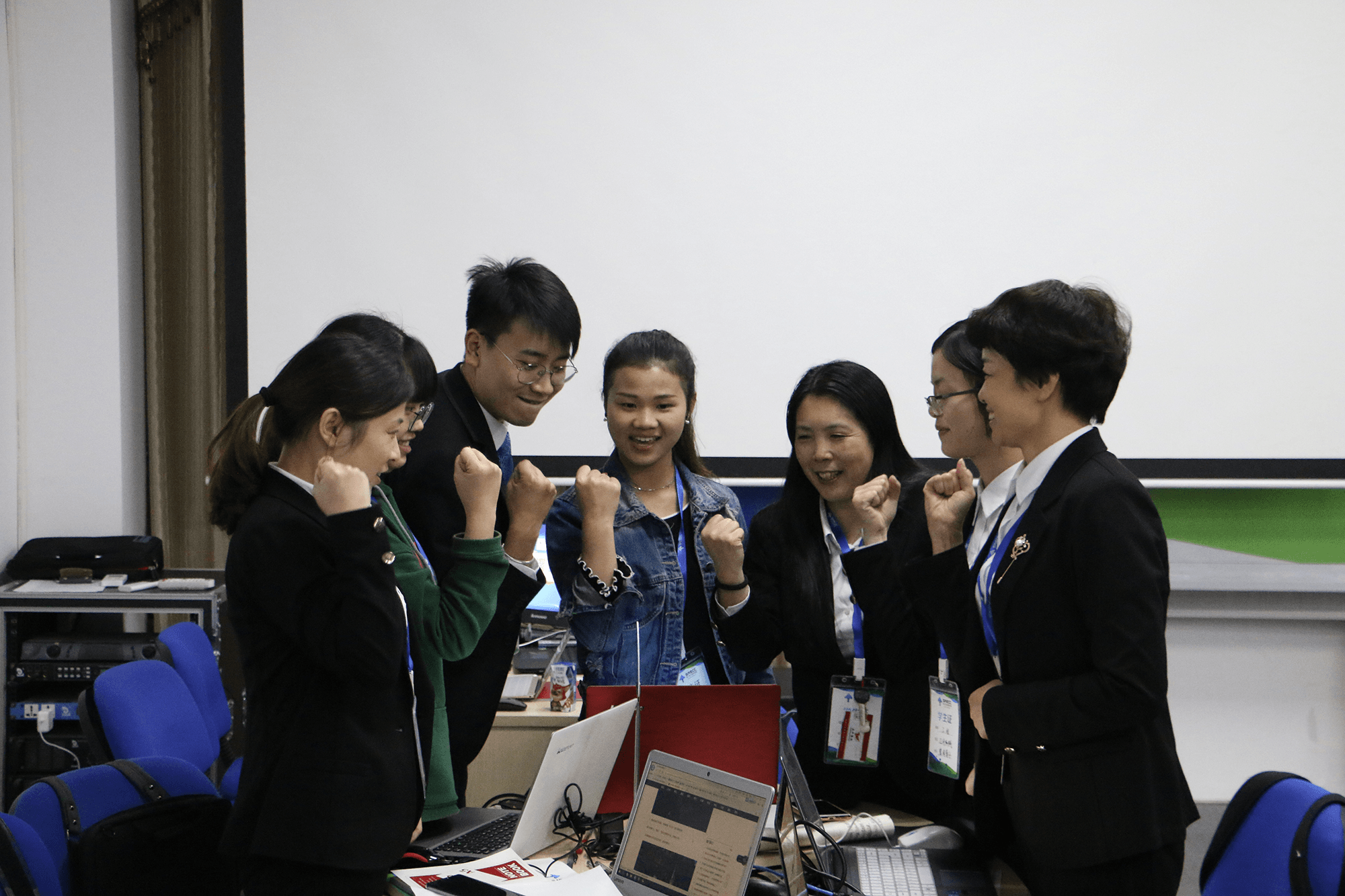 江蘇江河-團隊伙伴