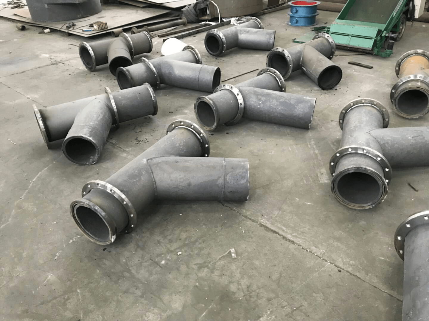 你們要的耐磨管道來了，到底哪種更能滿足你！