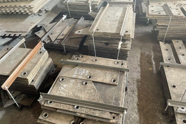 堆焊耐磨復合板哪家質(zhì)量好