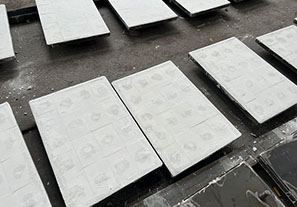 尋找靠譜氧化鋁耐磨陶瓷襯板廠家？這份指南請(qǐng)收好！